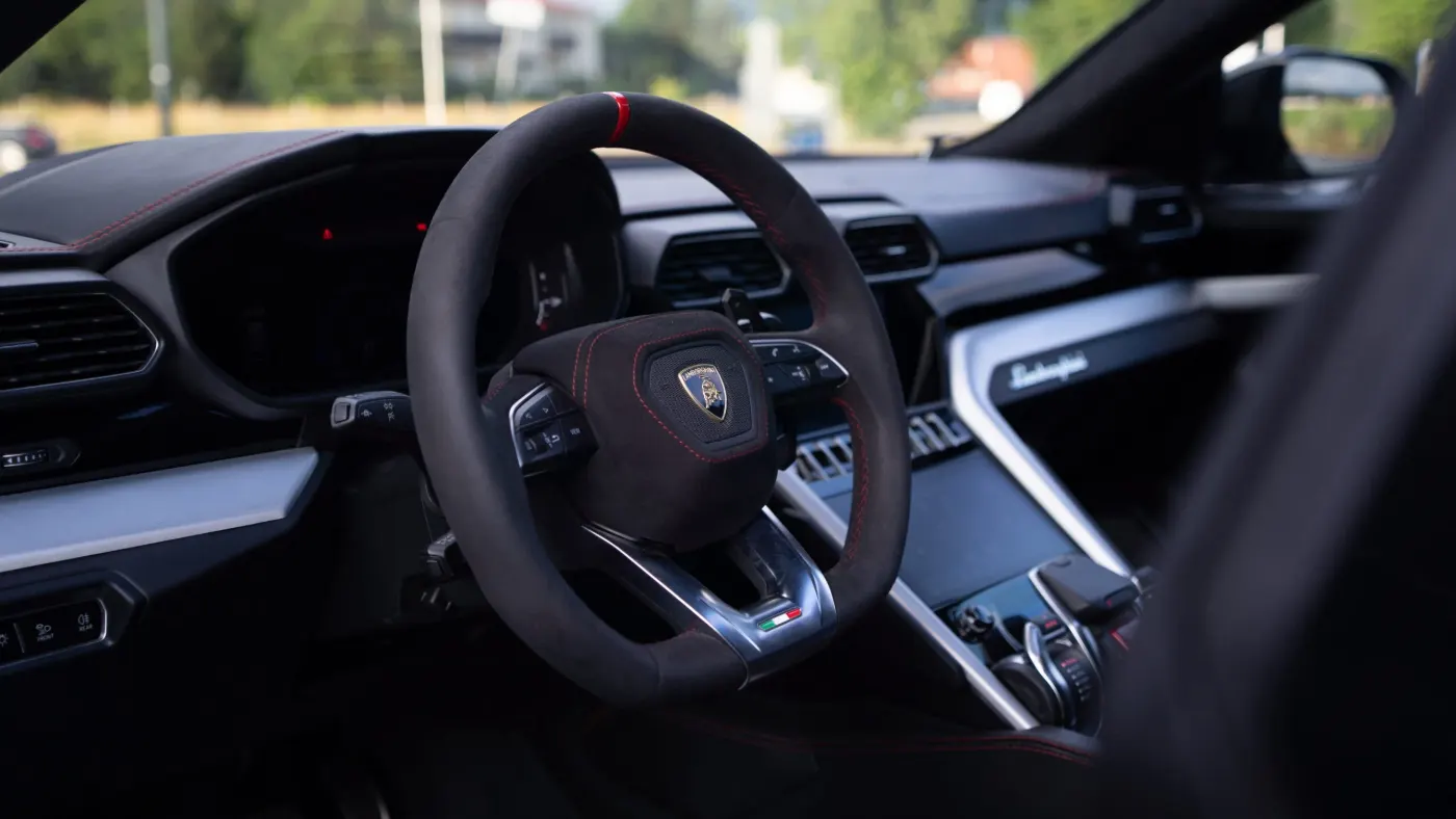 Wnętrze Lamborghini Urus